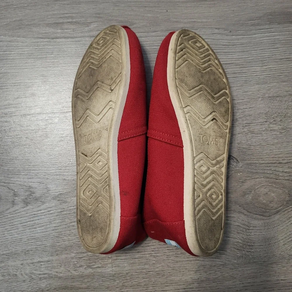 TOMS Womens Classic Alpargata Red Canvas Slip On Flats Shoes Size 8 Casual